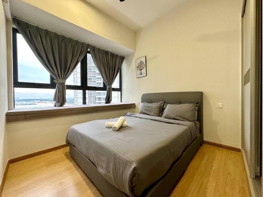 Seaview Danga Bay - Heart Of - By Cowidea Apartment